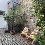 Apartment Zons22 - Tiny Loft In Am Rhein Im Historischen Denkmal - Zwischen Koeln & Duesseldorf *