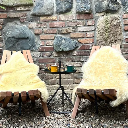 Zons22 - Tiny Loft In Am Rhein Im Historischen Denkmal - Zwischen Koeln & Duesseldorf Apartment *