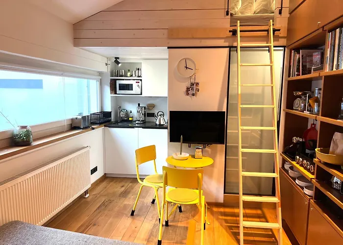 Apartment Zons22 - Tiny Loft In Am Rhein Im Historischen Denkmal - Zwischen Koeln & Duesseldorf